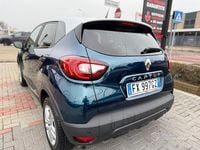 Usata Renault Captur 131 CV (96 kW) 2019 Verde SUV