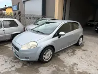 Usata Fiat Grande Punto Active 65 CV (47 kW) 2008 Grigio Utilitaria