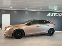Usata Volvo V40 Business Edition 115 CV (84 kW) 2014 Oro Berlina