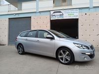 Usata Peugeot 308 Business-Line 100 CV (73 kW) 2016 Grigio Station wagon