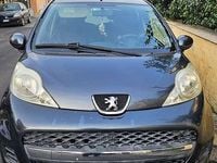 Usata Peugeot 107 68 CV (50 kW) 2011 Nero Utilitaria