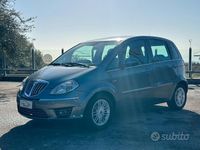 Usata Lancia Musa S 95 CV (69 kW) 2010 Grigio Monovolume