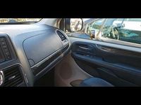 Begagnad Lancia Voyager Platinum 177 HK (130 kW) 2014 Svart Minibuss