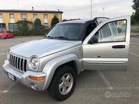 Usata Jeep Cherokee 211 CV (155 kW) 2002 Grigio SUV