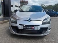 Usata Renault Mégane GrandTour 110 CV (80 kW) 2012 Argento Station wagon