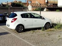 Usata Opel Corsa Edition 86 CV (63 kW) 2011 Berlina