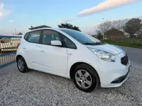 Usado Kia Venga 90 CV (66 kW) 2016 Blanco Utilitario