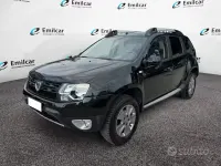 Usata Dacia Duster 114 CV (83 kW) 2017 Nero SUV