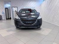 Usata Peugeot 208 Allure 68 CV (50 kW) 2014 Grigio Utilitaria
