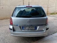 Usata Opel Astra 90 CV (66 kW) 2006 Grigio Station wagon