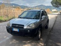 Usata Hyundai Tucson 112 CV (82 kW) 2005 Grigio SUV