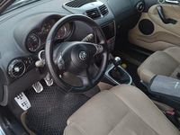 Usata Alfa Romeo 147 Distinctive 140 CV (102 kW) 2004 Blu Utilitaria