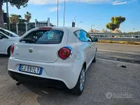 Usata Alfa Romeo MiTo Distinctive 95 CV (69 kW) 2011 Bianco Utilitaria