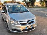 Usata Opel Zafira 94 CV (69 kW) 2007 Grigio Monovolume