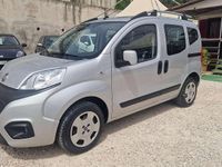 Begagnad Fiat Qubo Trekking 95 HK (69 kW) 2018 Silver Minibuss