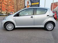 Usata Toyota Aygo 68 CV (50 kW) 2011 Argento Utilitaria