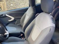 Usata Ford Ka 69 CV (50 kW) 2014 Grigio Berlina