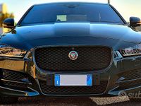 Usata Jaguar XE R-Sport 180 CV (132 kW) 2016 Verde Berlina
