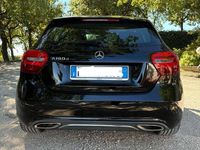Usata Mercedes A180 109 CV (80 kW) 2016 Nero Berlina