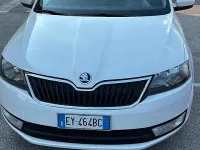 Usata Skoda Rapid Ambition 90 CV (66 kW) 2015 Bianco Utilitaria