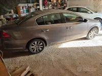 Usata VW Passat Comfortline 105 CV (77 kW) 2011 Marrone Berlina