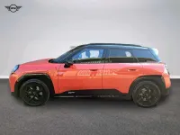 Nuova Mini Aceman 135 kW (184 CV) 2026 Rosso SUV
