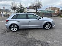 Usado Audi A3 116 CV (85 kW) 2018 Gris Berlina