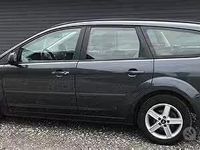 Usata Ford Focus 90 CV (66 kW) 2007 Grigio Station wagon
