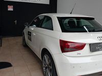Usata Audi A1 Attraction 105 CV (77 kW) 2011 Bianco Utilitaria
