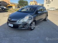Usata Opel Corsa Edition 86 CV (63 kW) 2013 Grigio Berlina