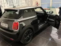 Usata Mini Cooper 75 kW (102 CV) 2022 Nero Utilitaria