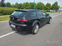 Usado Alfa Romeo 159 120 CV (88 kW) 2009 Negro Familiar