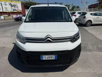 Usata Citroën Berlingo 99 CV (72 kW) 2018 Bianco Monovolume