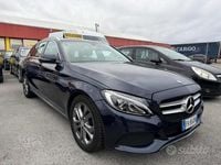 Usata Mercedes C200 136 CV (100 kW) 2017 Blu Station wagon