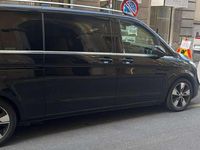 Usata Mercedes V300 Premium 190 CV (139 kW) 2023 Nero Monovolume