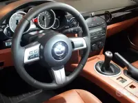 Usata Mazda MX5 160 CV (117 kW) 2007 Bluazzurro Cabrio