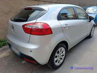 Usata Kia Rio 85 CV (62 kW) 2014 Grigio Berlina