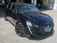 Usata Peugeot 208 GT 101 CV (74 kW) 2023 Nero Utilitaria