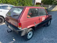 Usata Fiat Panda 4x4 50 CV (36 kW) 1988 Rosso Utilitaria