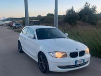 Usata BMW 116 146 CV (107 kW) 2009 Bianco Utilitaria