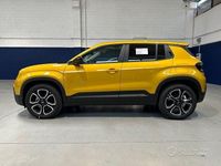 Nuova Jeep Avenger Summit 101 CV (74 kW) 2025 Giallo SUV