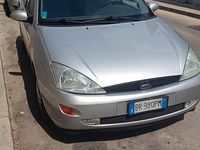 Usata Ford Focus Zetec 2001 Grigio Berlina