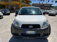Usata Daihatsu Terios 105 CV (77 kW) 2007 Argento SUV