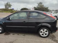 Usata Ford Focus 109 CV (80 kW) 2005 Nero Coupé