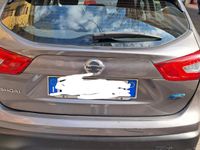 Usata Nissan Qashqai Tekna 116 CV (85 kW) 2016 Grigio SUV