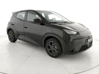 Nuova BYD Dolphin Surf Boost 2026 Nero Utilitaria