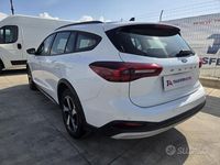 Usata Ford Focus 120 CV (88 kW) 2023 Bianco Station wagon