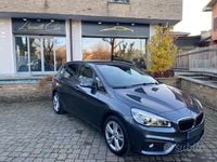 Usata BMW 218 Advantage 150 CV (110 kW) 2017 Grigio Station wagon