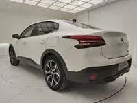 Usata Citroën e-C4 Shine 100 kW (136 CV) 2024 Bianco SUV