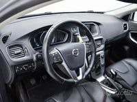 Usata Volvo V40 Ocean Race 120 CV (88 kW) 2016 Grigio Berlina